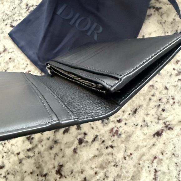 Dior Bifold Wallet - Picture 4 of 6